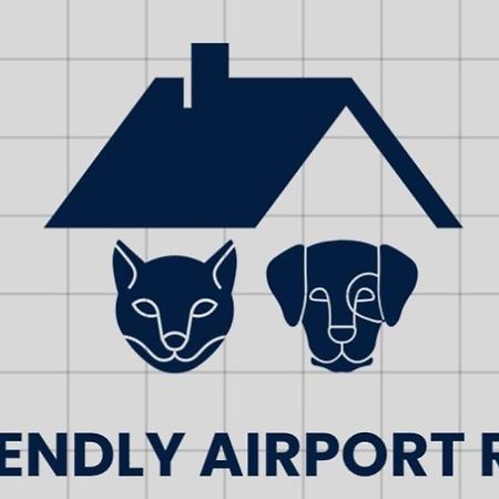 I Love You 777 ไอเลิฟยู หัวสนามบิน Pet Friendly Airport Resort Ubon Ratchathani Exterior foto